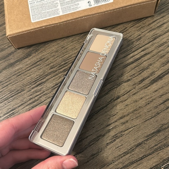 NATASHA DENONA Eyeshadow Palette in Hot Taupic - Picture 5 of 5
